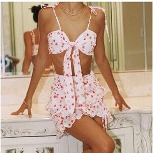 Brand new w tags princess Polly skirt set